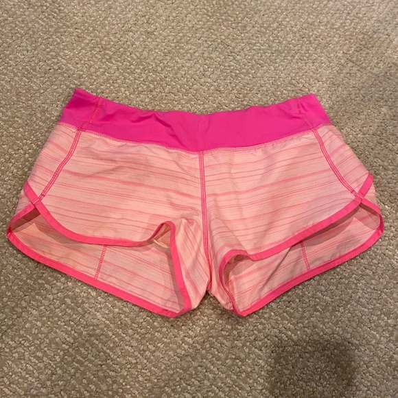 Lululemon Speed Up Shorts - Picture 1 of 4